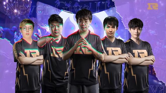 次登顶欧冠 次登顶欧冠